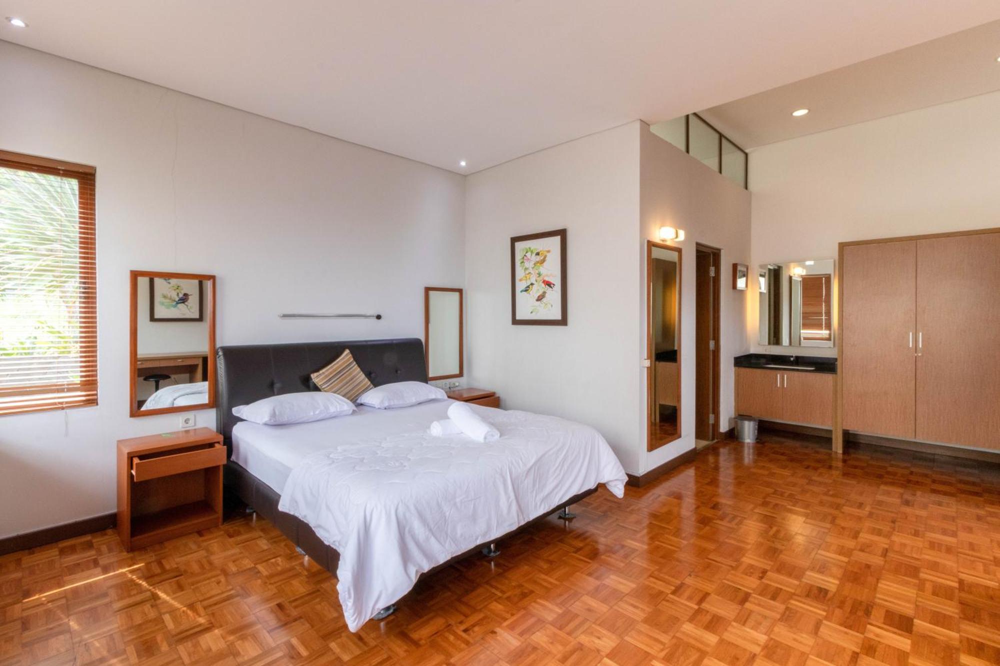 Family Only Amazing City View Villa - De Reiz Firen Syariah Bandung Eksteriør bilde
